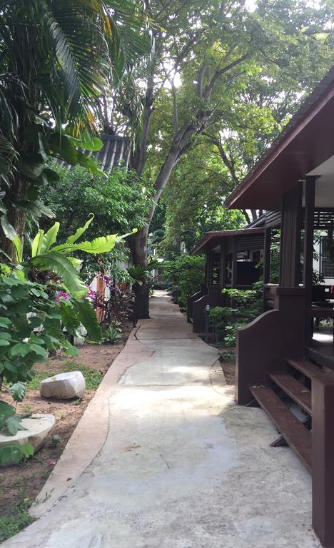 The Beach Garden Resort Pattaya Exterior foto